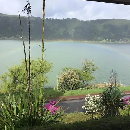 Furnas Lake Cottage Сasa de vacaciones *
