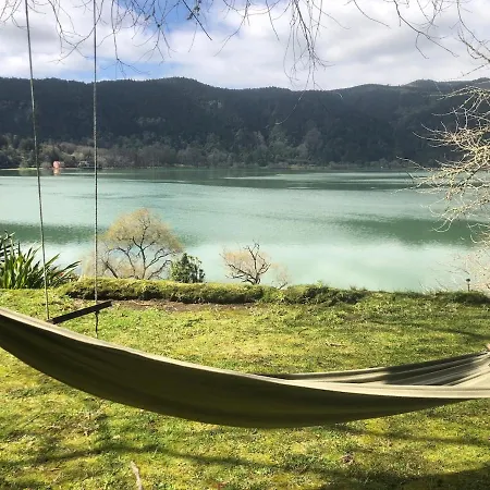 Сasa de vacaciones Furnas Lake Cottage *