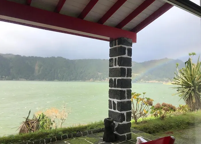 Furnas Lake Cottage * Furnas (Azores)